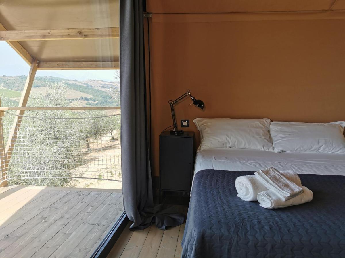 Glamping E Cirelliwines Abruzzo Lodge *